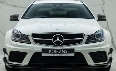 Mercedes-Benz C63 AMG Black Series 3