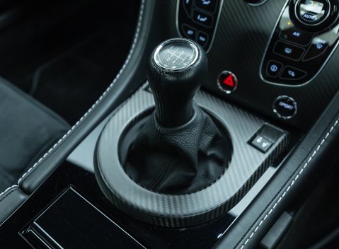 Aston Martin Vantage GT8 20