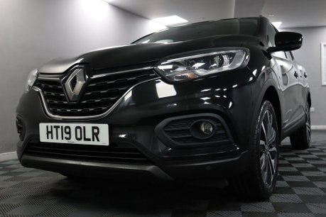 Renault Kadjar ICONIC TCE 28
