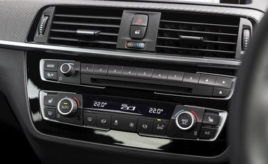 BMW M2 Competition 19