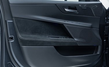 Jaguar XE SV PROJECT 8 31