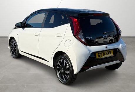 Toyota Aygo 1.0 VVT-i X-Trend TSS 5dr [Bi-tone]