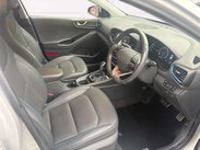 Hyundai IONIQ 1.6 IONIQ Premium SE FHEV Semi-Auto 5dr 12