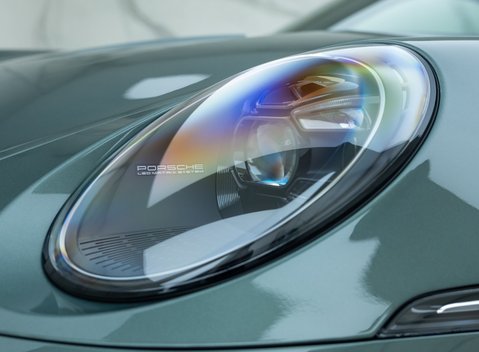 Porsche 911 GT3 Touring (992) 2