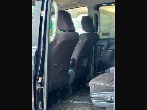 Toyota Esquire Hybrid 1.8 Hybrid Xi Edition 54
