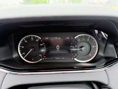 Land Rover Range Rover Evoque 2.0 R-DYNAMIC 26