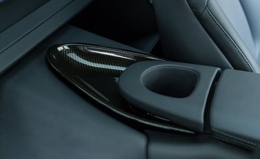 Aston Martin Vanquish ZAGATO Shooting Brake 26