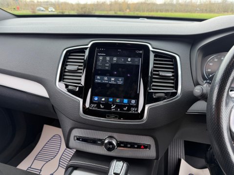 Volvo XC90 2.0 D5 PowerPulse R-Design Auto 4WD Euro 6 (s/s) 5dr 71