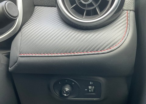 MG ZS EV 72KWH TROPHY 20