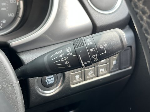 Suzuki Vitara 1.6 SZ5 ALLGRIP 5dr Auto 30