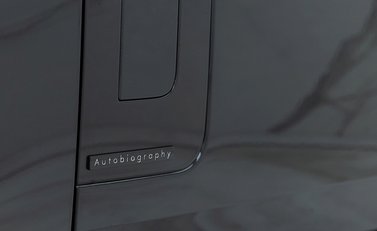 Land Rover Range Rover D350 Autobiography 24