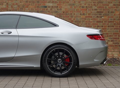 Mercedes-Benz S63 S63 Coupe 10