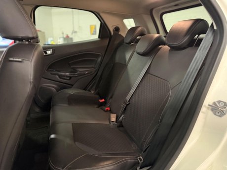 Ford Ecosport 1.0T EcoBoost Titanium 2WD Euro 5 (s/s) 5dr 13