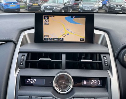 Lexus NX 2.5 NX 300h F Sport CVT 4WD 5dr 42