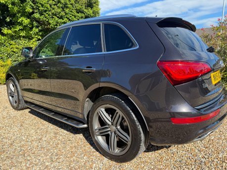 Audi Q5 3.0 TDI V6 S line Plus S Tronic quattro Euro 5 (s/s) 5dr 12