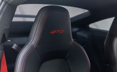 Porsche 911 GT3 (992) 15