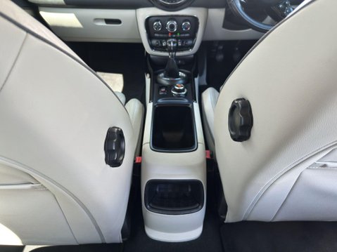Mini Clubman 1.5 Cooper Exclusive Euro 6 (s/s) 6dr 23