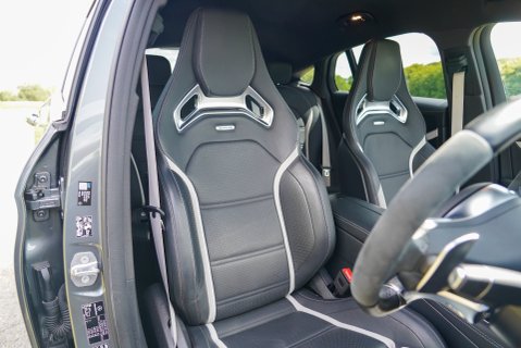 Mercedes-Benz GLC AMG GLC 63 S 4MATIC PLUS 10