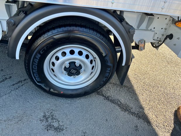 Fiat Ducato Ducato 35 L3 2.2 140 Multijet Luton With Tailift 24