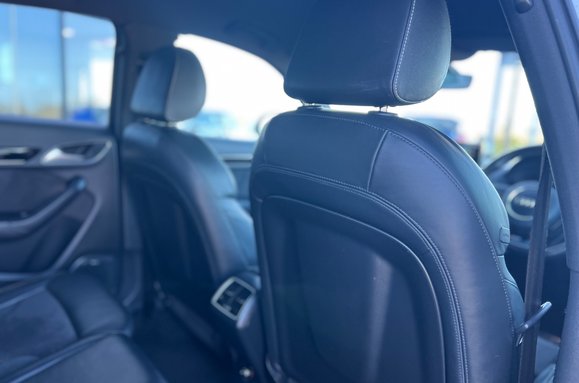 Audi Q3 2.0 TDI QUATTRO BLACK EDITION AUTO 23