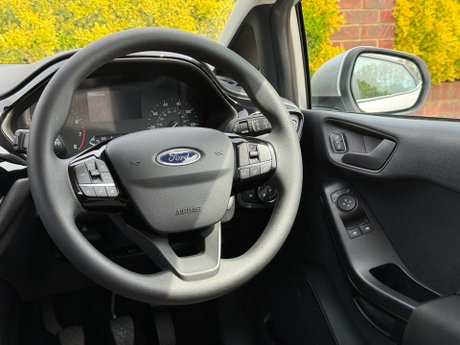Ford Fiesta 1.0 Fiesta Trend T 5dr 39