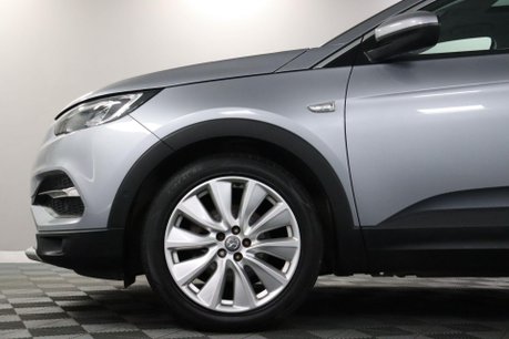 Vauxhall Grandland X ELITE NAV 27