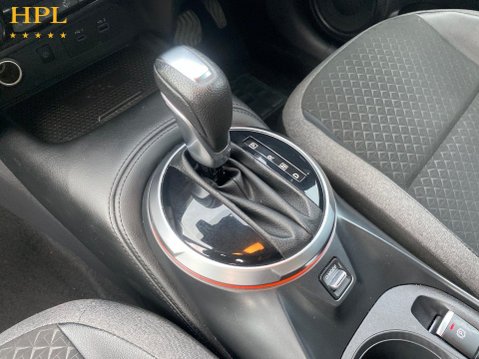 Nissan Juke 1.0 DIG-T N-Connecta SUV 5dr Petrol DCT Auto Euro 6 (s/s) (114 ps) 17