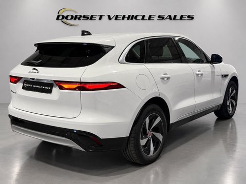 Jaguar F-Pace 2.0 D200 MHEV S Auto AWD Euro 6 (s/s) 5dr 4