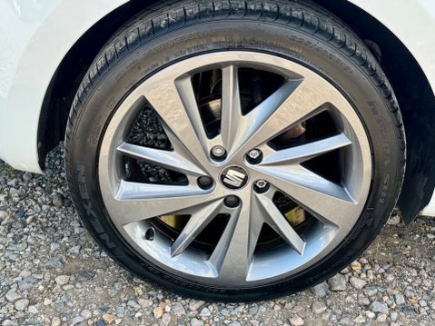 SEAT Leon TSI FR TECHNOLOGY 49