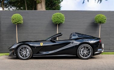 Ferrari 812 GTS 2