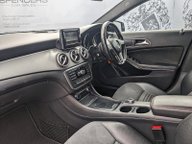 Mercedes-Benz GLA GLA200 CDI AMG Line 15