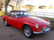 MG MGB MKII ROADSTER 74