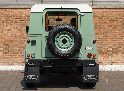 Land Rover Defender 90 Heritage Hard Top 5