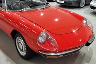 Alfa Romeo Spider 1750 VELOCE 12