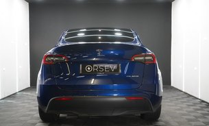 Tesla Model Y LONG RANGE AWD Battery SOH 90% Deep Metallic Blue One Owner VAT Qualifying 6