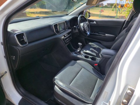 Kia Sportage 1.7 Sportage 3 ISG CRDi 5dr 31