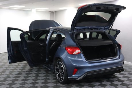 Ford Focus ST-LINE X 21