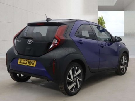 Toyota Aygo X 1.0 Aygo X Edge VVT-i 5dr 3