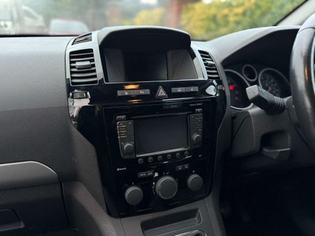 Vauxhall Zafira 1.8 Zafira Design Nav 5dr 12