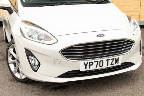 Ford Fiesta TITANIUM X MHEV 10