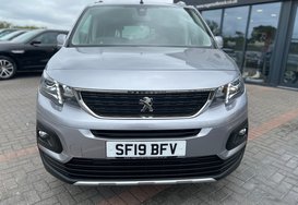 Peugeot Rifter HORIZON RE WAV 8