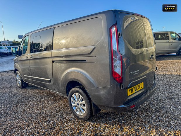 Ford Transit Custom Crew Cab [SOLD MT] AUTO 170ps LWB L2H1 Limited 300 Air Con Alloys Sensors S 11