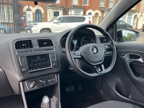 Volkswagen Polo 1.2 TSI BlueMotion Tech SE DSG Euro 6 (s/s) 5dr 23