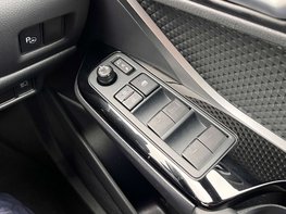 Toyota C-HR 1.8 C-HR GR Sport HEV CVT 5dr 58