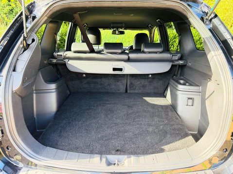 Mitsubishi Outlander 2.4h TwinMotor 13.8kWh 4h SUV 5dr Petrol Plug-in Hybrid CVT 4WD Euro 6 (s/s 21