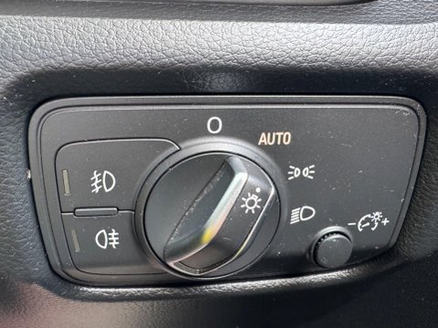 Audi A3 1.4 TFSI CoD S line Euro 6 (s/s) 4dr 33