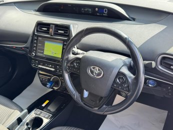 Toyota Prius 1.8 VVT 8.8kWh Business Edition Plus CVT Euro 6 (s/s) 5dr