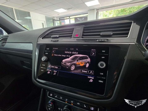 Volkswagen Tiguan 2.0 TSI R-Line DSG 4Motion Euro 6 (s/s) 5dr 38