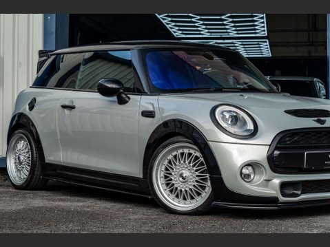 Mini Hatch 2.0 Cooper S Auto 3dr 7