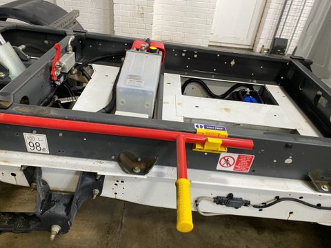 Ford Transit 350 LEADER L2H1 C/C ECOBLUE RWD DRW TIPPER 18